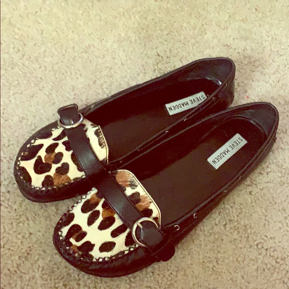 Animal fur moccasins